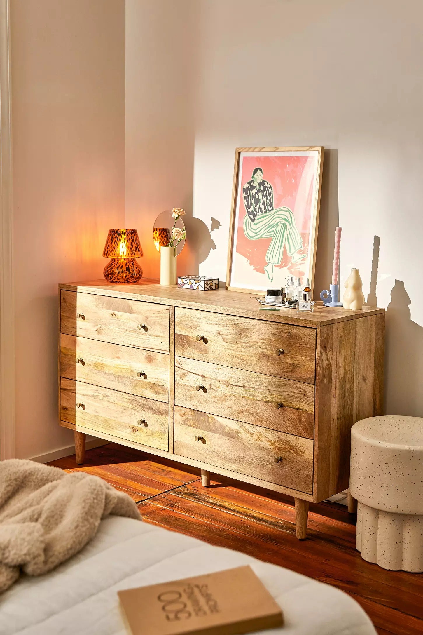 Amelia 6-Drawer Dresser