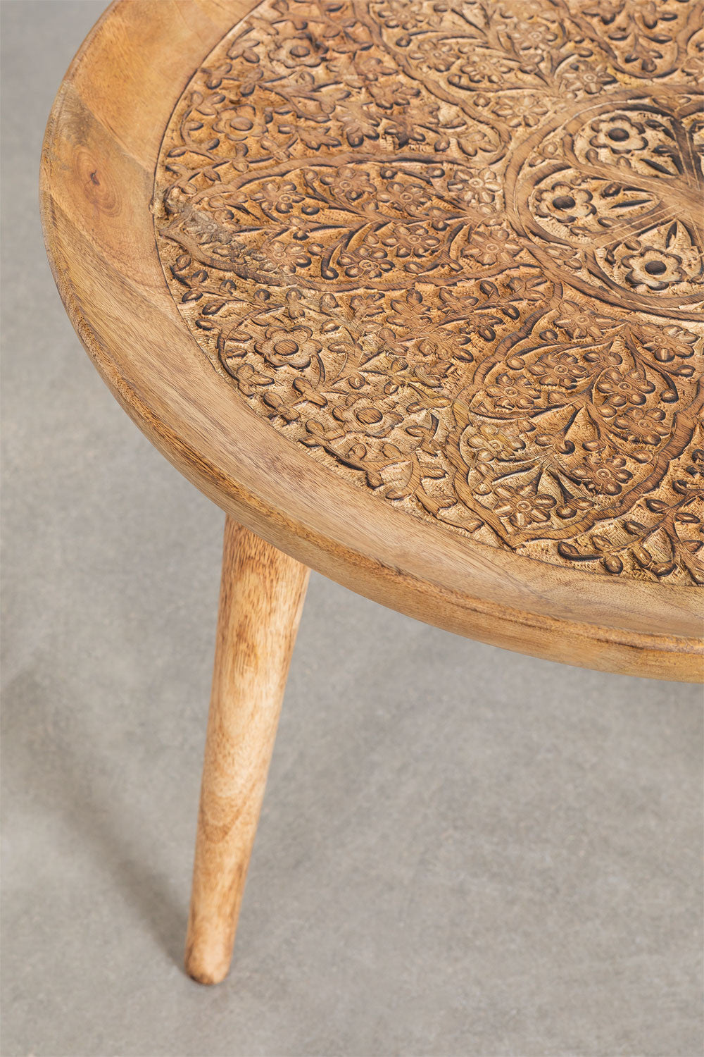 Handmade Nature's Elegance: Handcrafted Round Mango Wood Side Table (40 cm) - A Timeless Accent for Your Home