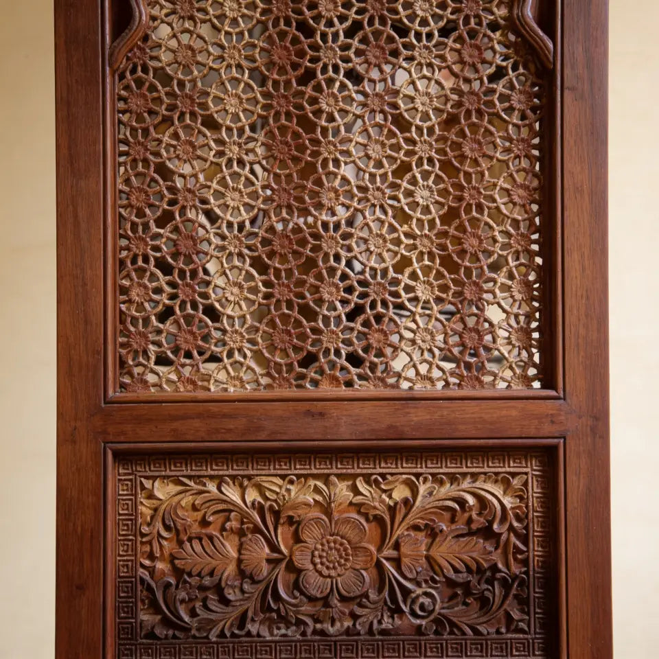 Hand Carved Wooden Jali Wall Panel | Wood Wall Decor – Arched Mihrab Design with Floral Carving