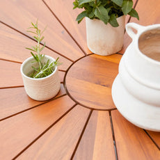 Solid acacia garden set with 4 chairs