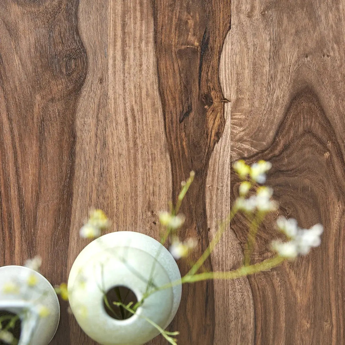 Villa Solid sheesham Coffee Table |solid wood coffee table | solid wood furniture | sheesham Coffee Tables  antique coffee table​ jlhomedecor2021.myshopify.com