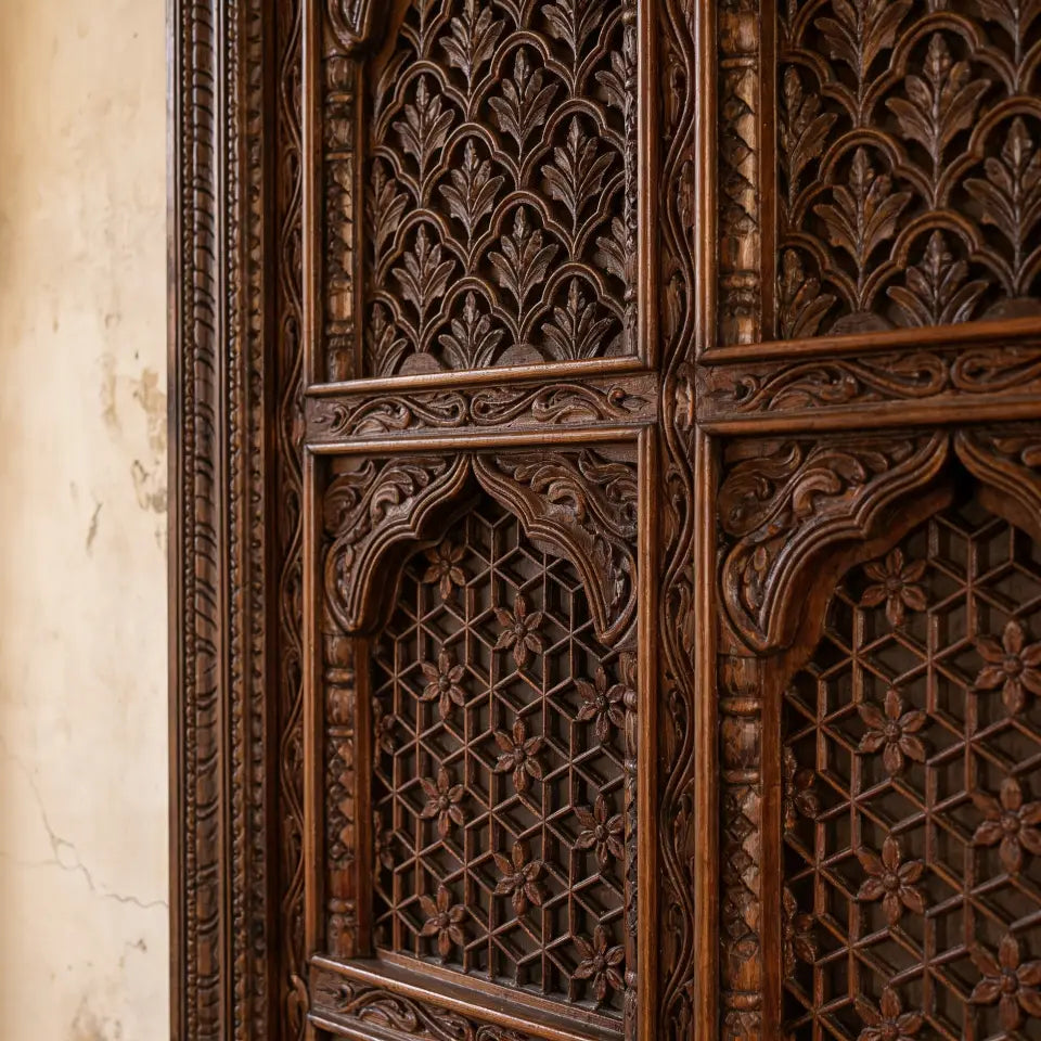 Hand Carved Wooden Jali Wall Panel – 6 Panel Arched Mihrab Design | 6 x 4 Ft | Mango Wood