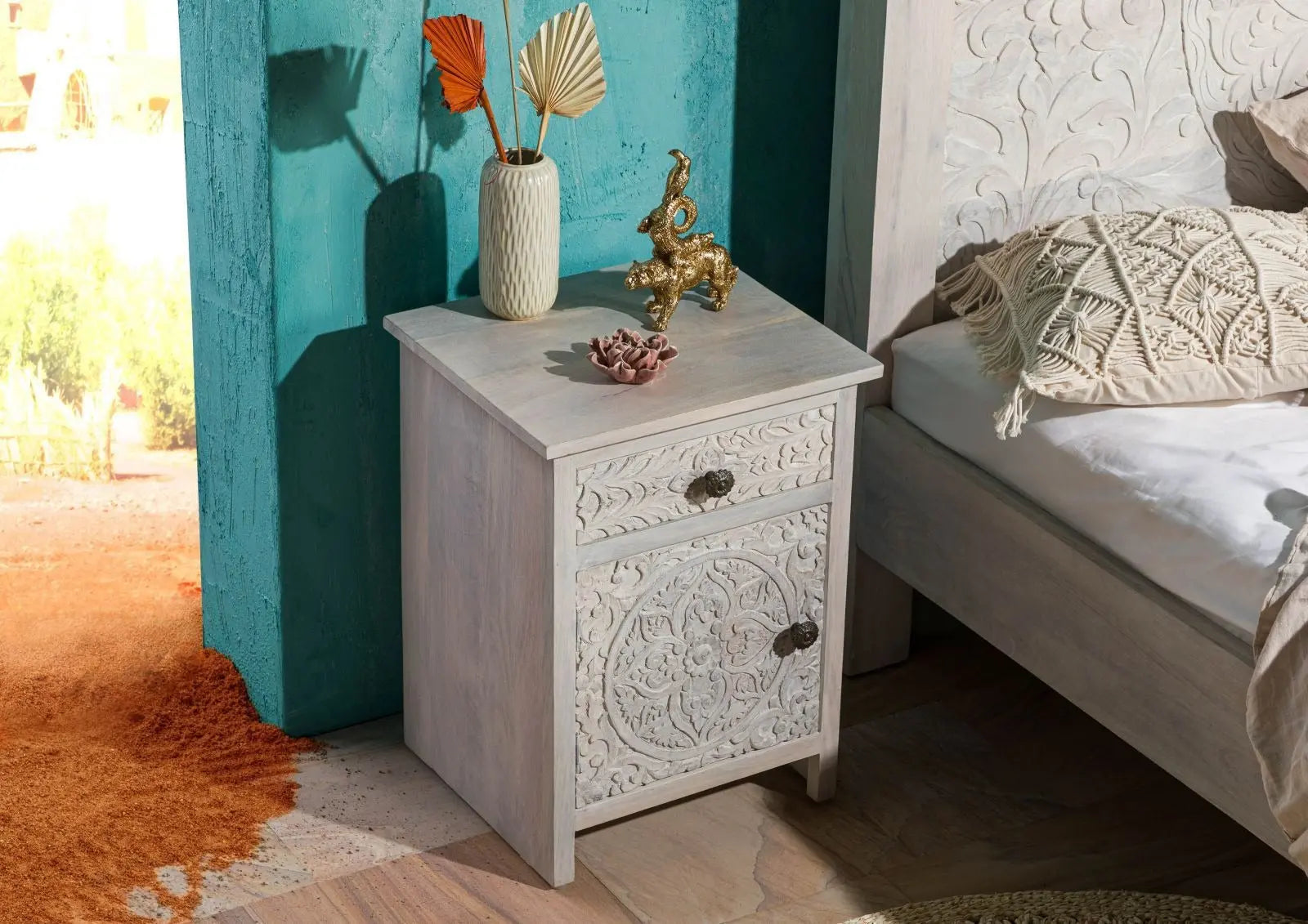 Bedside table (door hinged left) Mango 45x40x60 white Bedside Table 45cm x 40cm x 60cm carved bedside table jlhomedecor2021.myshopify.com