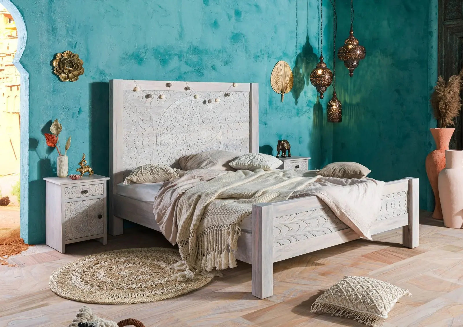 Carved Bed Mango 180x200 white Bed 180cm x 200cm carved bed jlhomedecor2021.myshopify.com