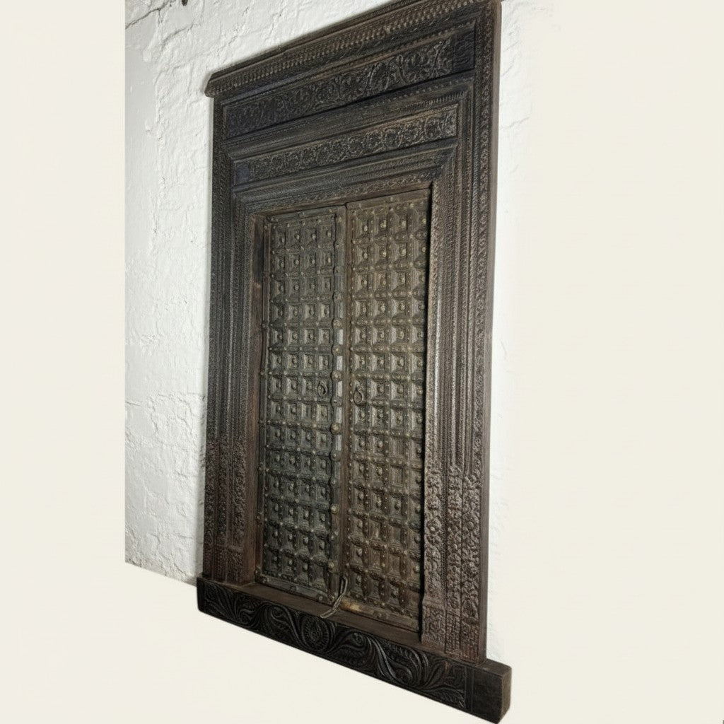 Chaukhat door