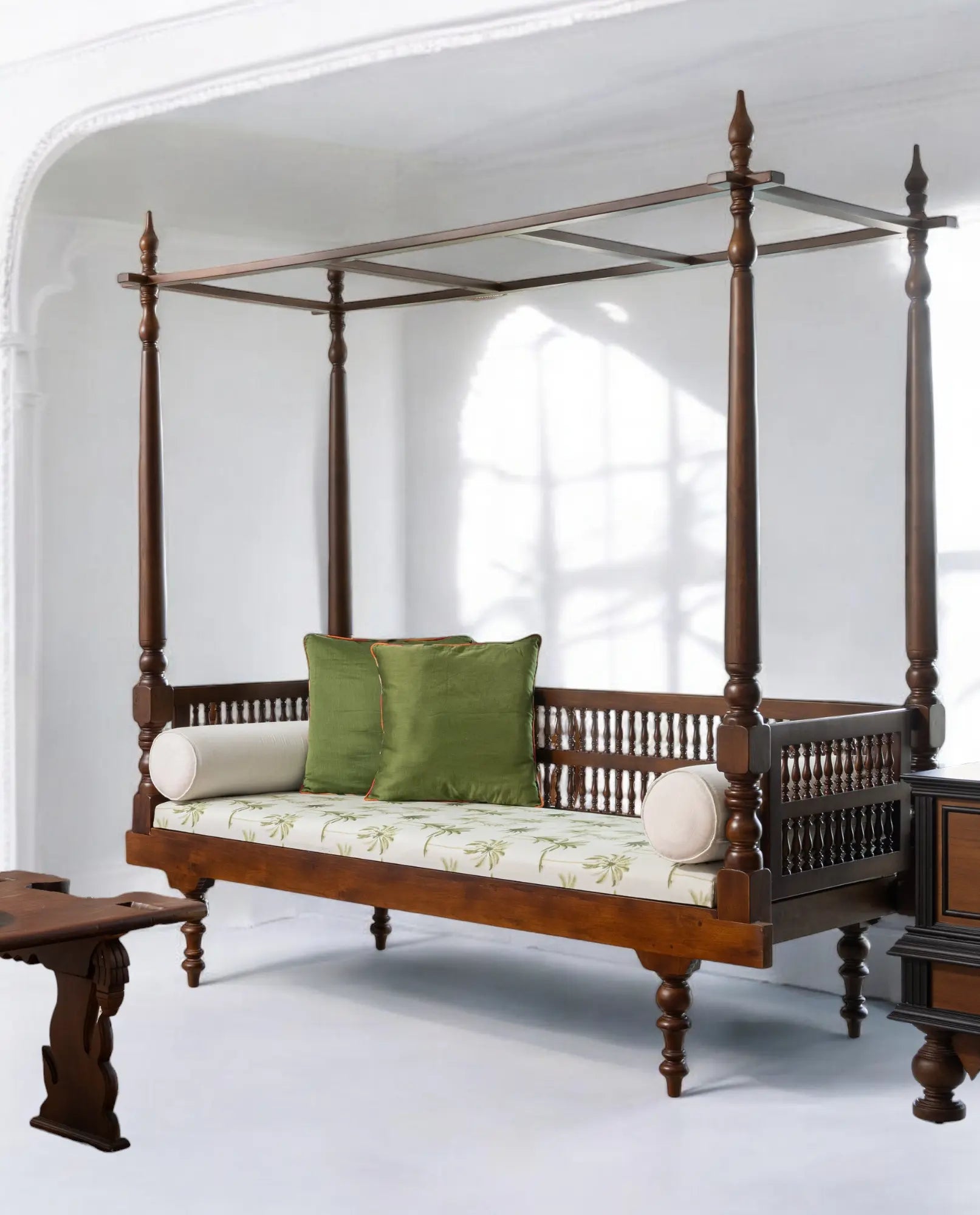 VARSA Divan Bed Day Bed  Artistic Bed Frame jlhomedecor2021.myshopify.com