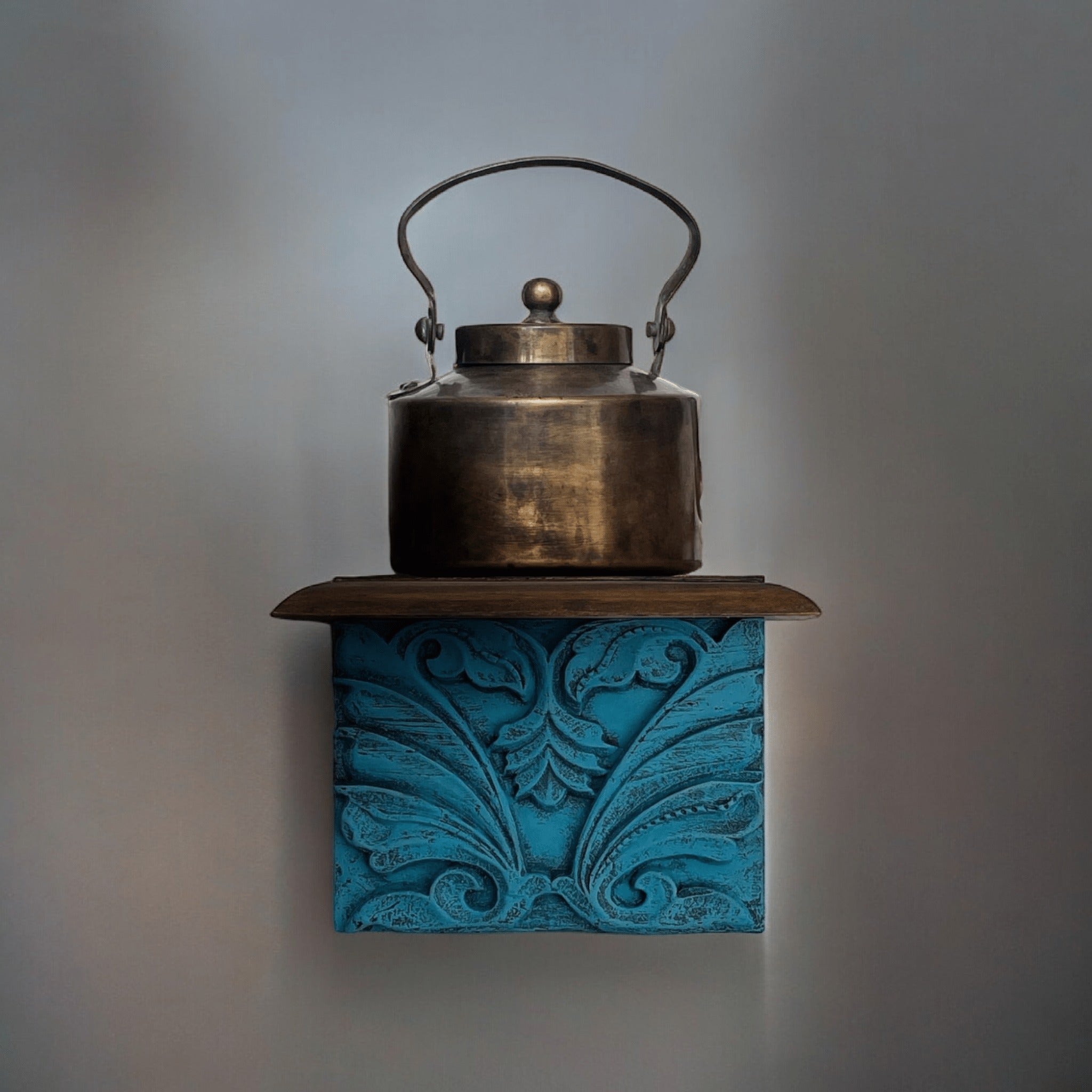 Antique Carved Mango Wood Wall Shelf - Vintage Home Decor, Red/Blue, 25x15x20 cm