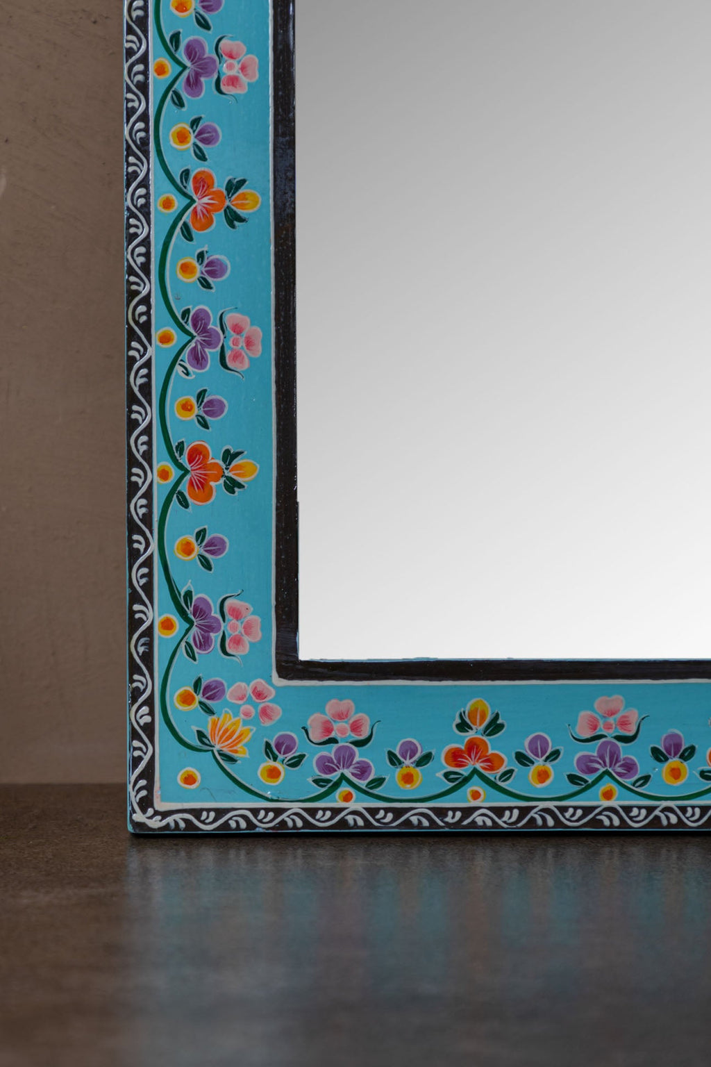 Aqua Mandir Wooden Mirror with Mehandi Work