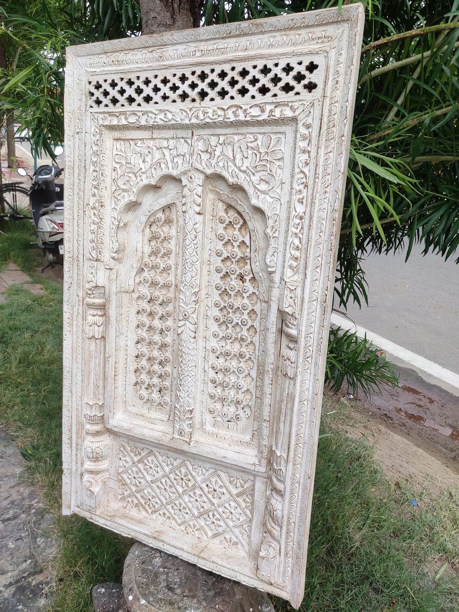 Vintage Carved Wood & Brass Window Frame — Handcrafted Mango Wood Wall Hanging, 122 × 69 × 10 cm (Fixed, Non‑Openable) plaques  above bed decor jlhomedecor2021.myshopify.com