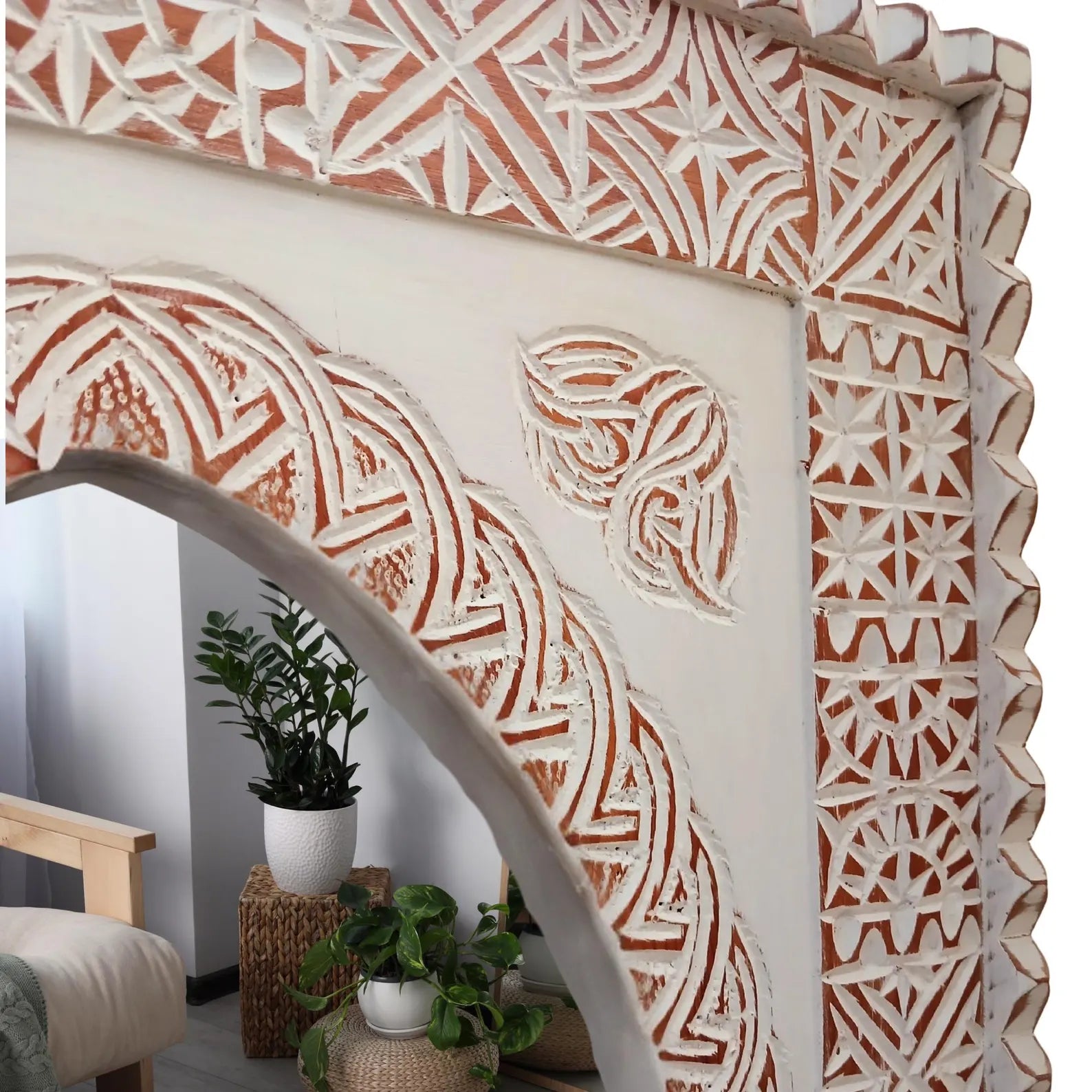 Vintage Arch Hand Carved Wooden Wall Mirror – Living Furn India