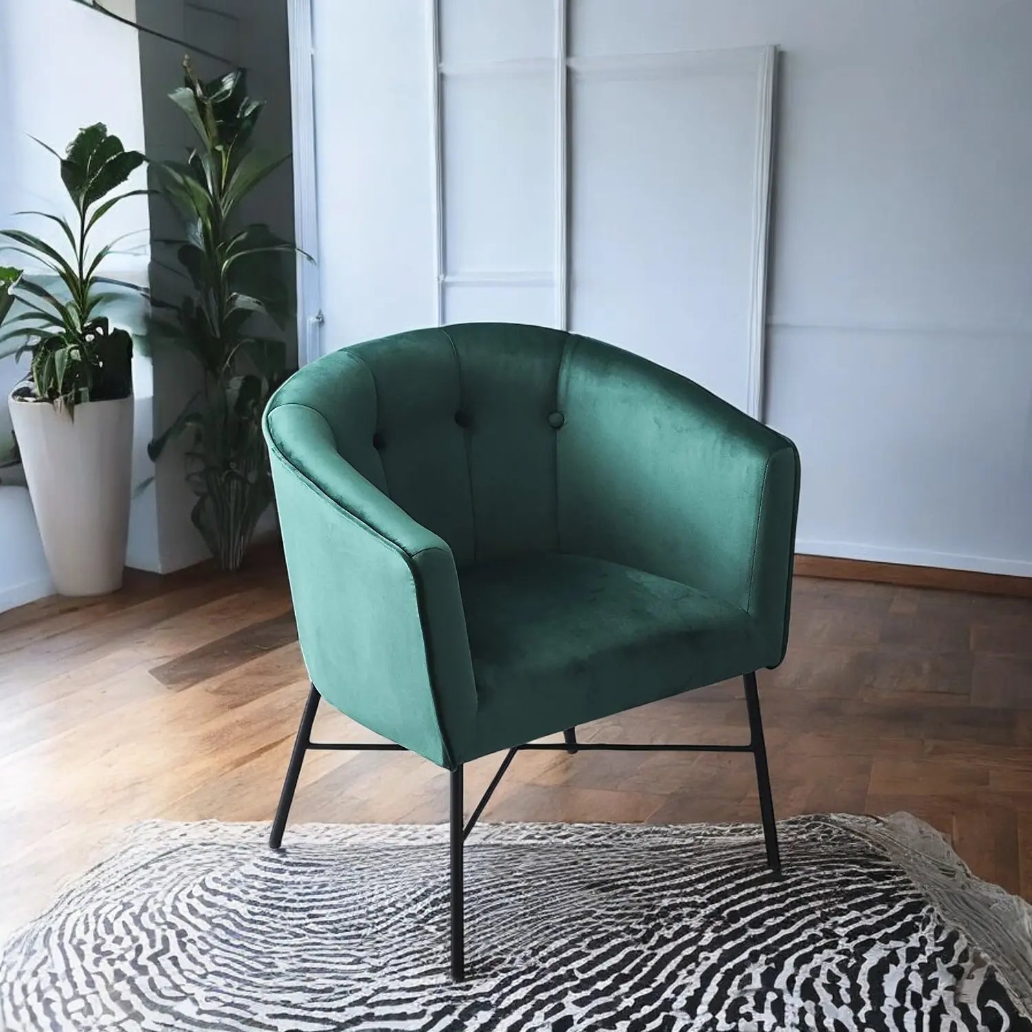 Chair in Emerald Green Velvet - Dining chair - wooden chair Chair  4 seater dining table with chairs jlhomedecor2021.myshopify.com