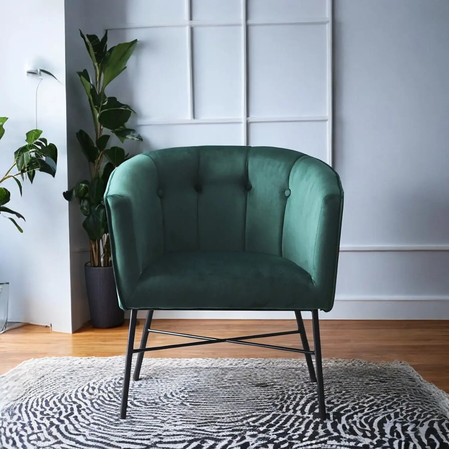 Chair in Emerald Green Velvet - Dining chair - wooden chair Chair  4 seater dining table with chairs jlhomedecor2021.myshopify.com