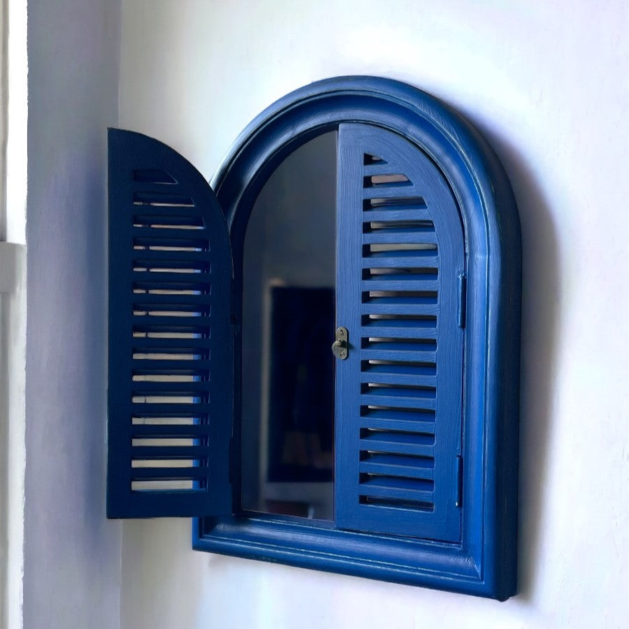 Reflective Panes: Arch-Window Mirror | 22x16 Inches