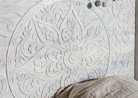 Carved Bed Mango 180x200 white