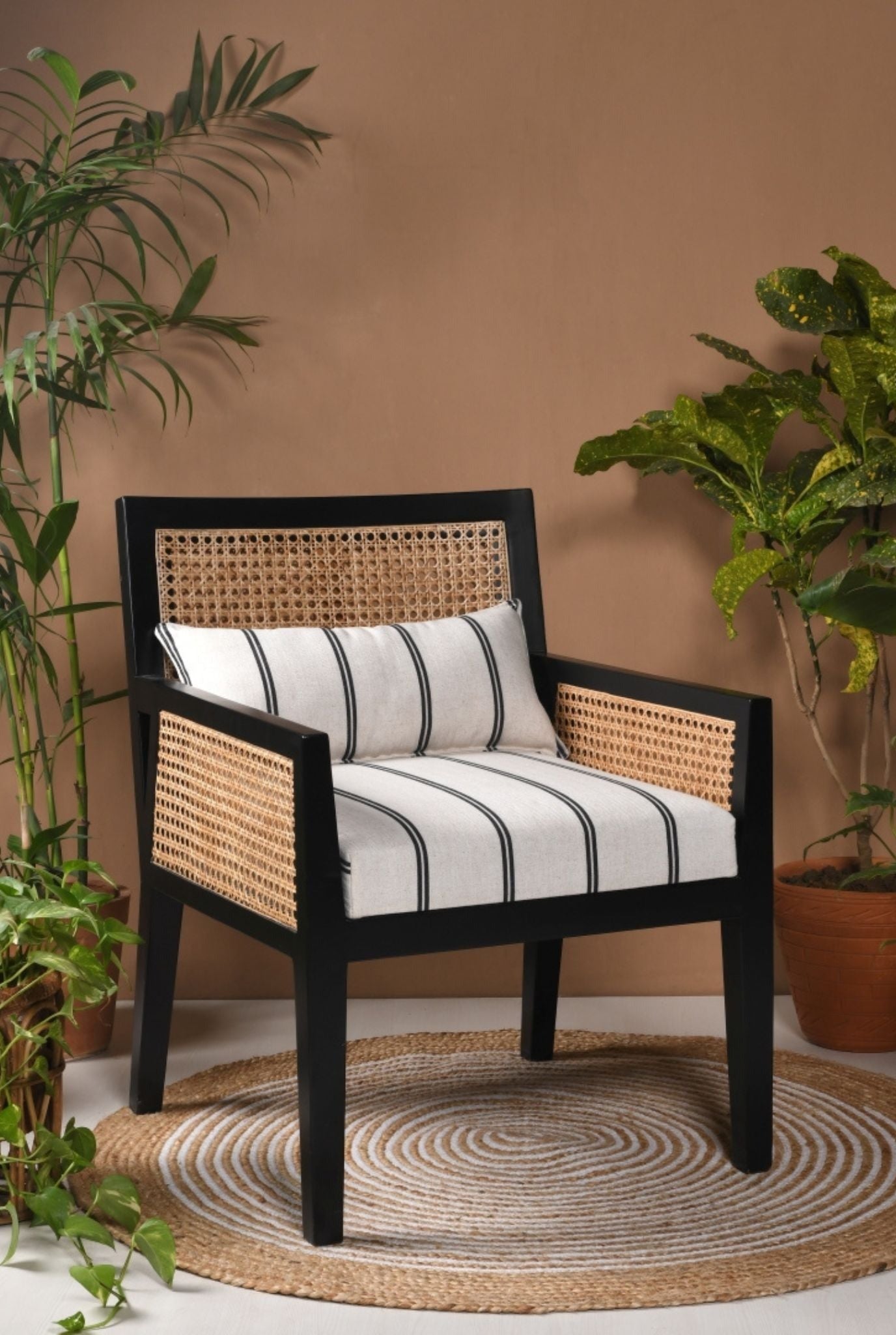TITZIT CANE ARMCHAIR