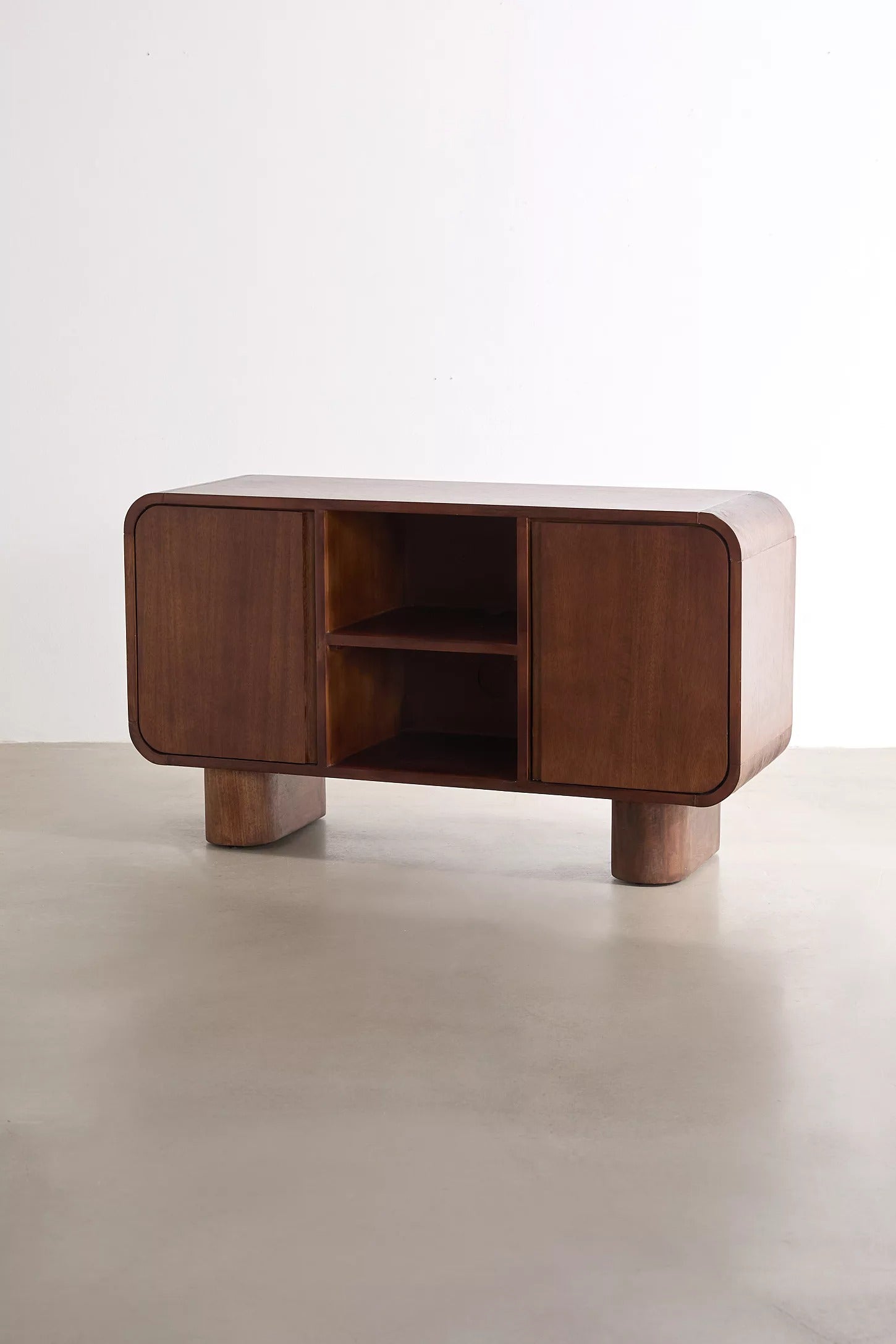 Huron Low Media Console