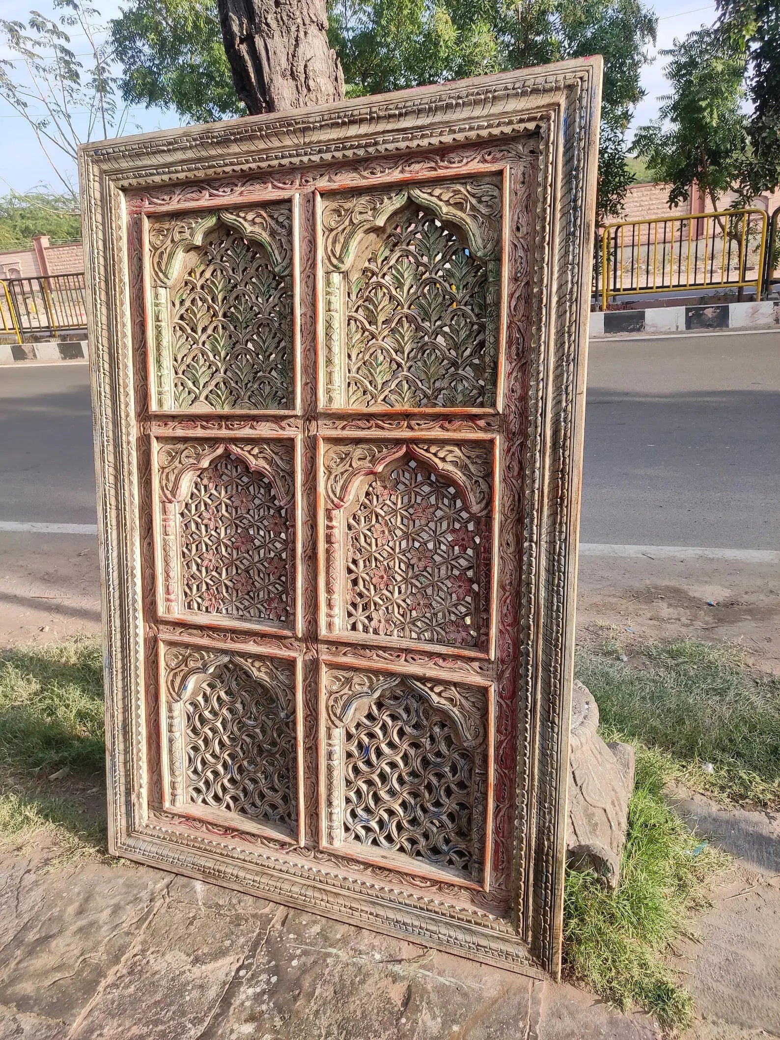Hand‑Carved Floral Wall Panel — Indian Mango Wood, Distressed Finish, 180 × 120 cms plaques  above bed decor jlhomedecor2021.myshopify.com