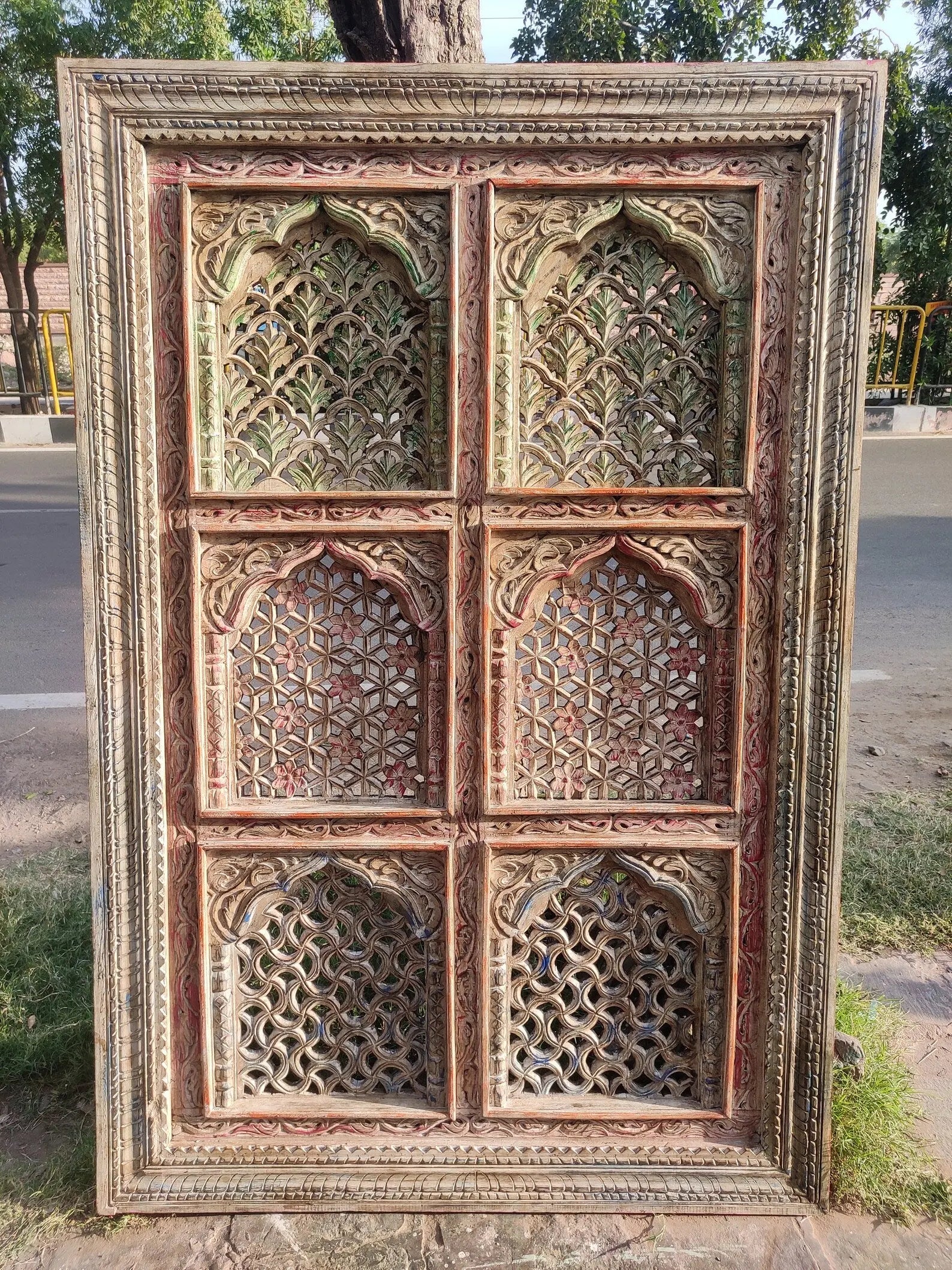 Hand‑Carved Floral Wall Panel — Indian Mango Wood, Distressed Finish, 180 × 120 cms plaques  above bed decor jlhomedecor2021.myshopify.com