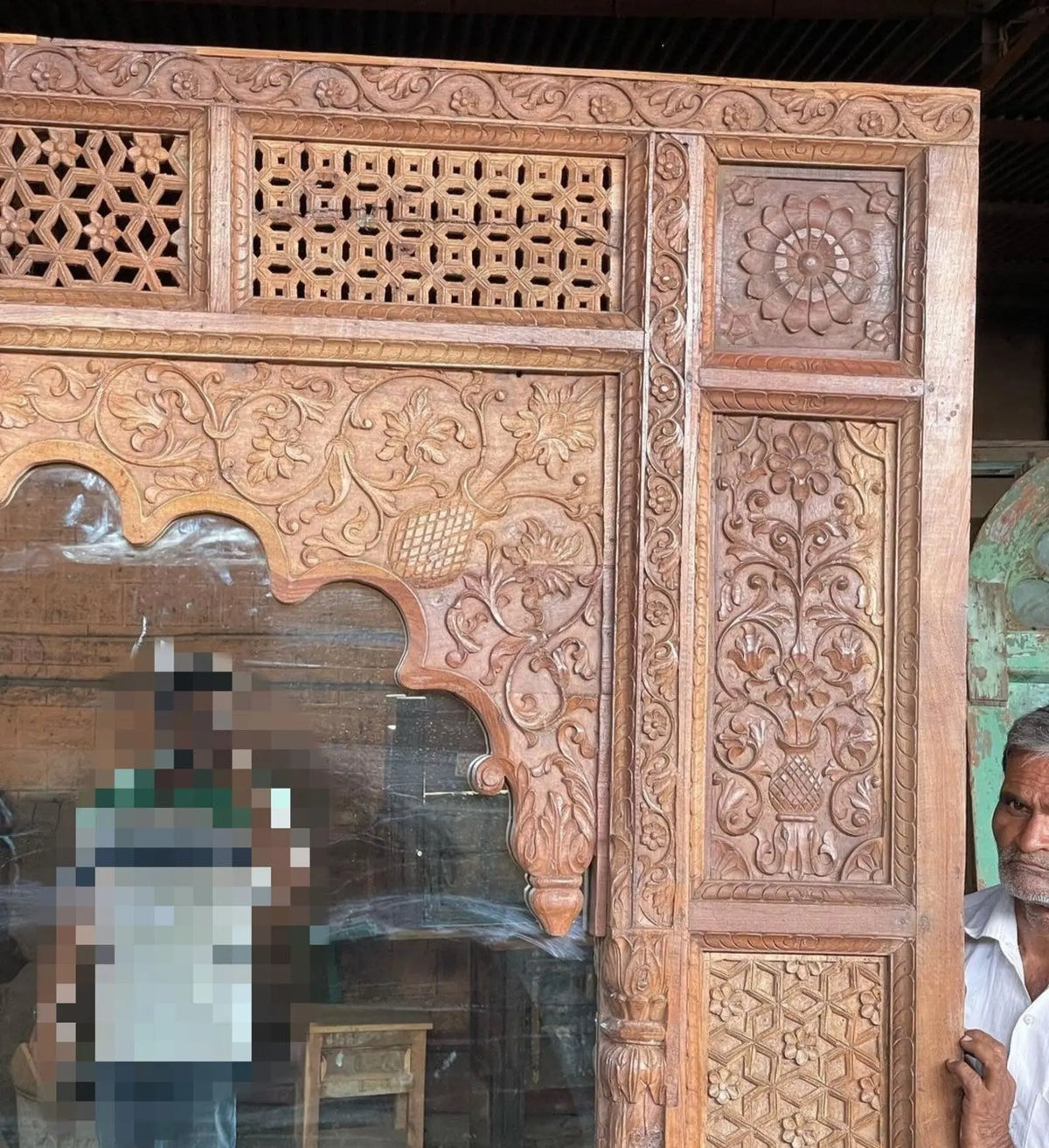 Solid Mango Wood Floor Mirror — Hand‑Carved Grand Mehrab Arch Frame, 240 × 160 cm, Distressed Brown Mirror  185x90 cm mirror jlhomedecor2021.myshopify.com