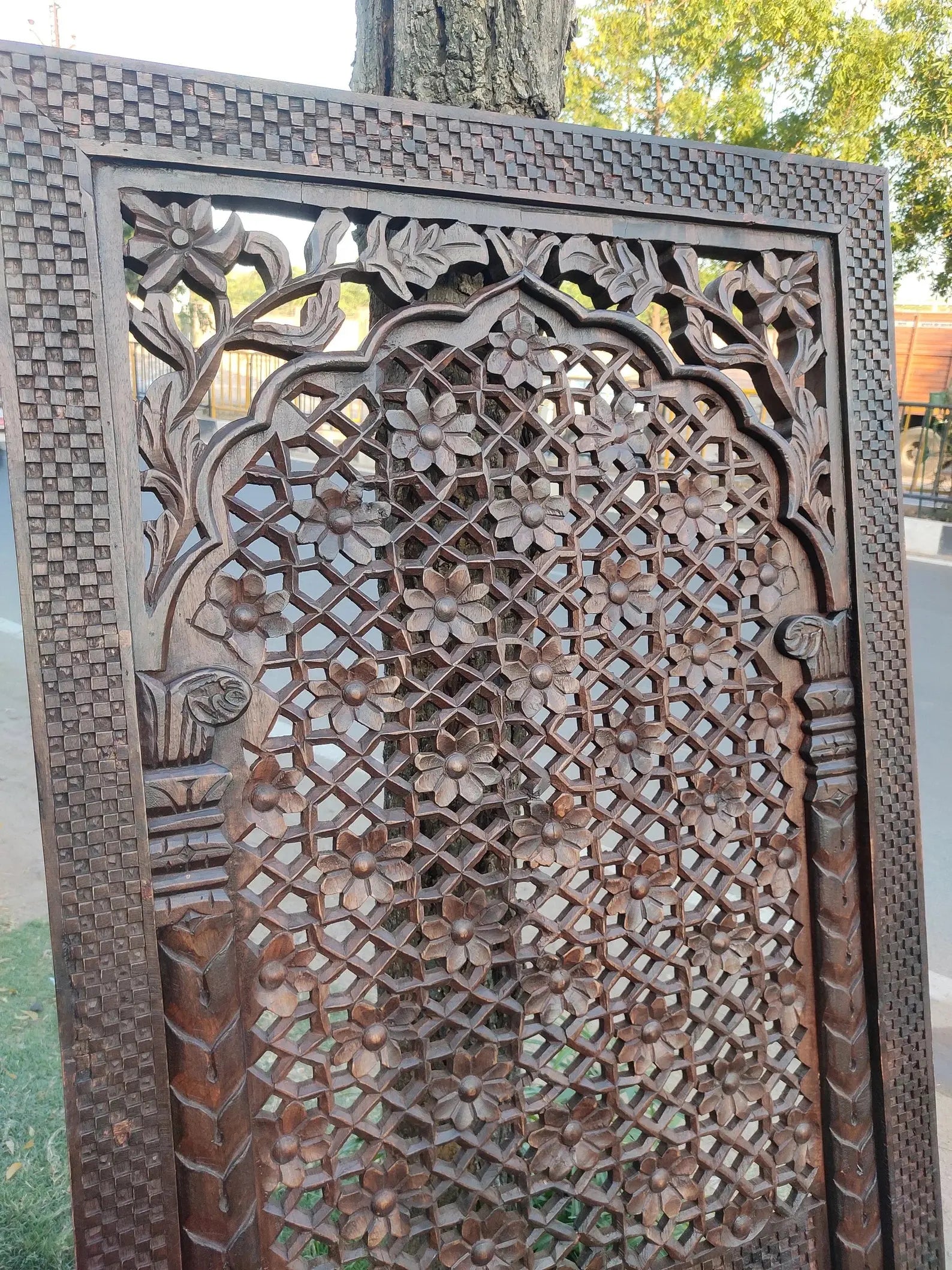Hand‑Carved Jali Wall Panel — Intricate Mango Wood, Brown Finish, 150 × 90 cm plaques  architectural wall panel jlhomedecor2021.myshopify.com