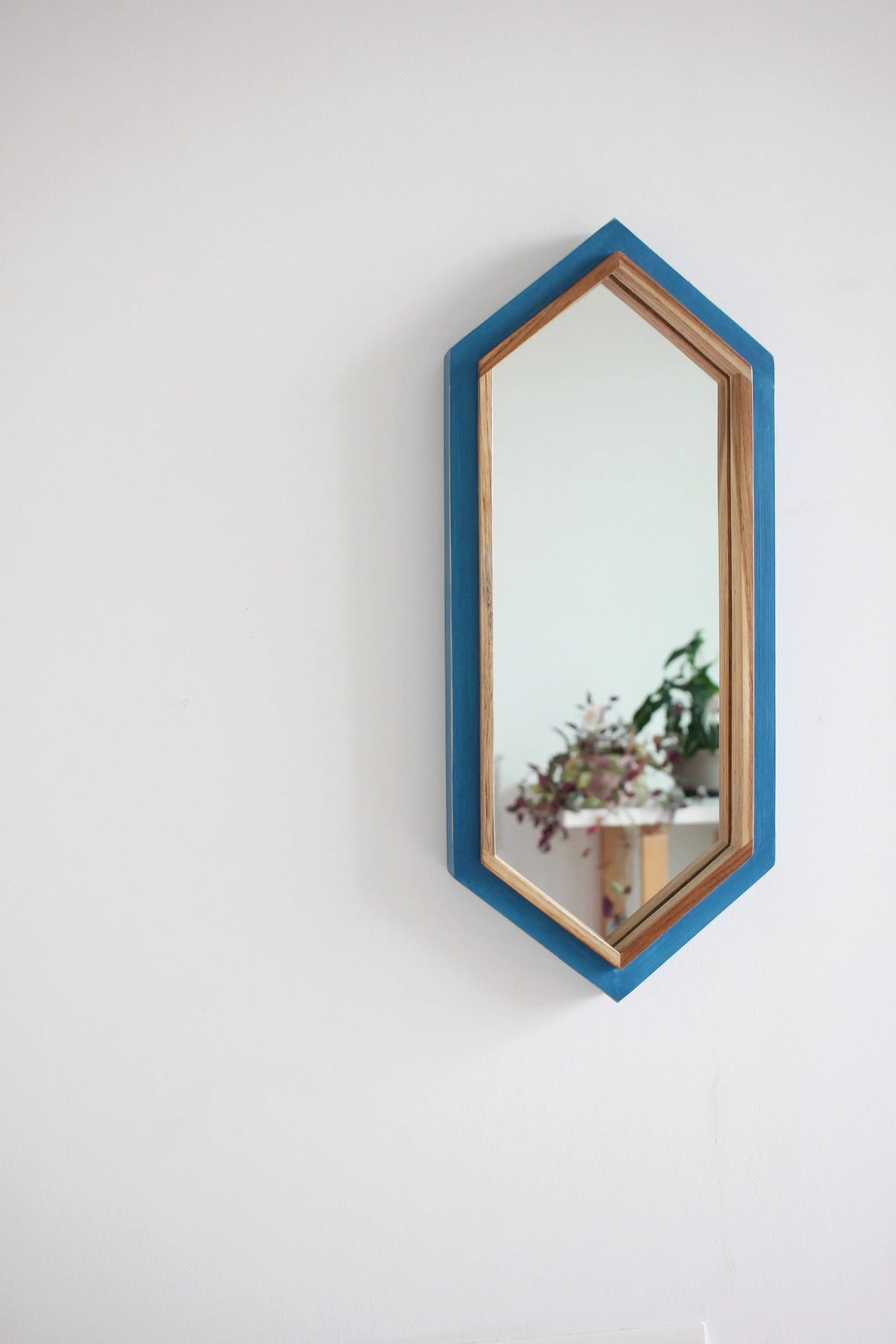 Long Diamond Mirror Mirror  J.L.HOME DECOR Long Diamond Mirror Wall Mirror Modern Flair Sophisticated Decor Home Accent Diamond-Shaped Mirror 9" x 19" Size Versatile Design Premium Craftsmanship jlhomedecor2021.myshopify.com