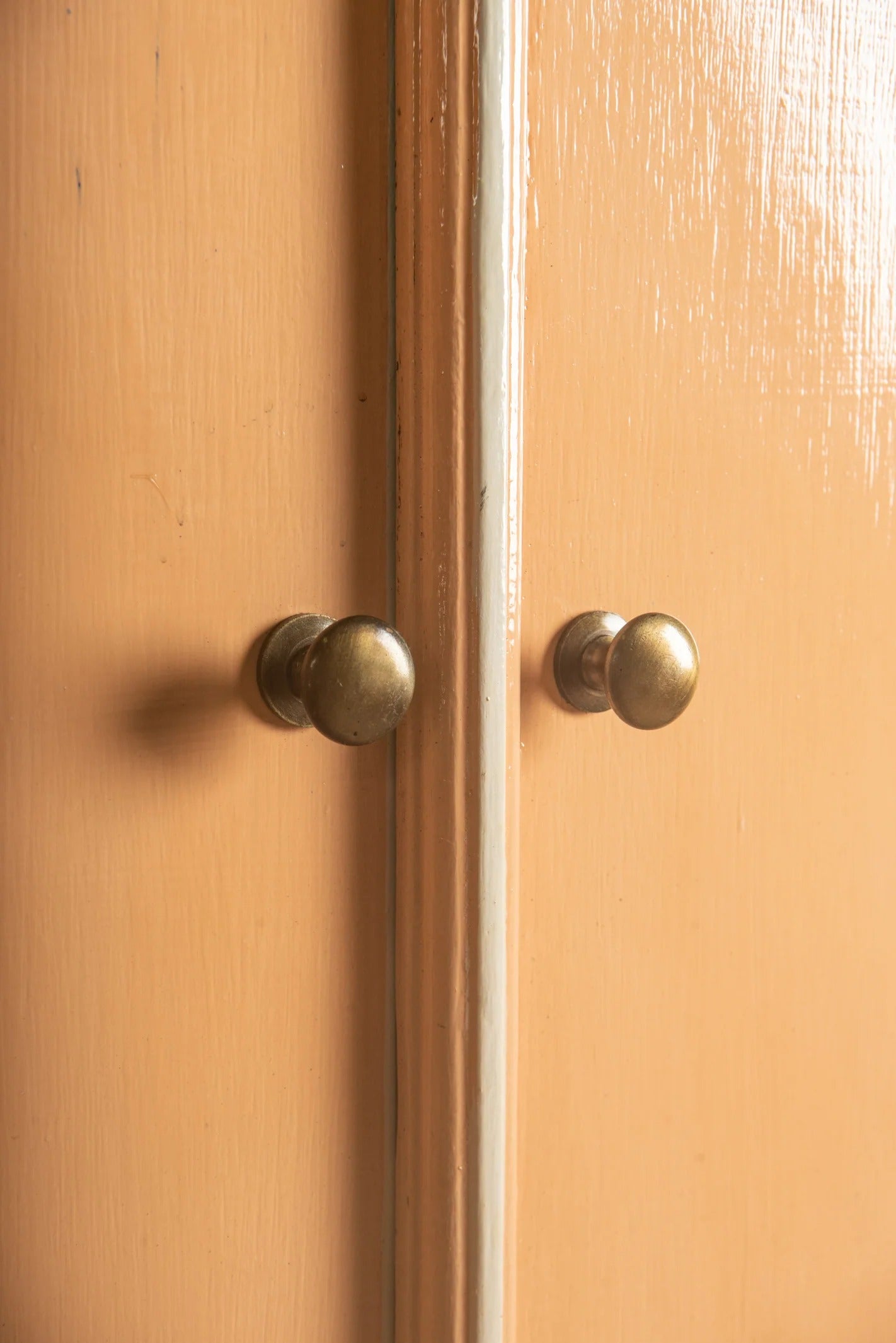 Jaipur Style Hand Painted Mango Wood Cabinet / SideBoard Table, Home Decor Table,Bedroom Table, Side Table By J.L.HOME DECOR - J.L.HOME DECOR