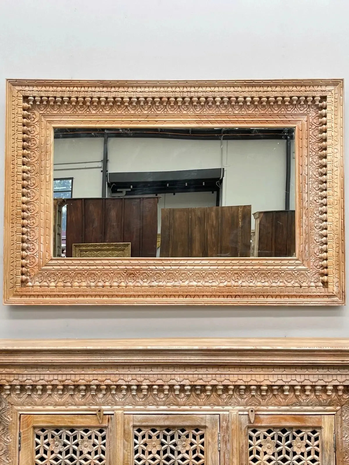 Elegance Revived Horizontal Mirror Antique Wooden Frame | Wall Decor Elegance Mirror  bespoke bathroom mirror frame designs jlhomedecor2021.myshopify.com