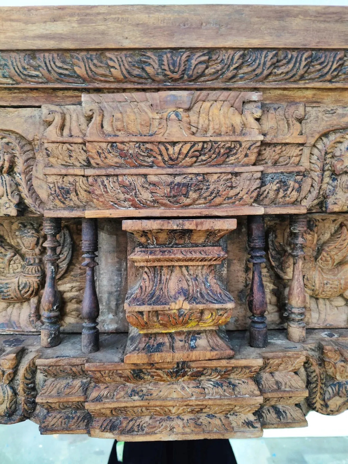 Majestic Heirloom Antique Indian Timber Hand-Carved Mirror | Full-Length Architectural Wall Decor Mirror  205cm hand-carved mirror jlhomedecor2021.myshopify.com