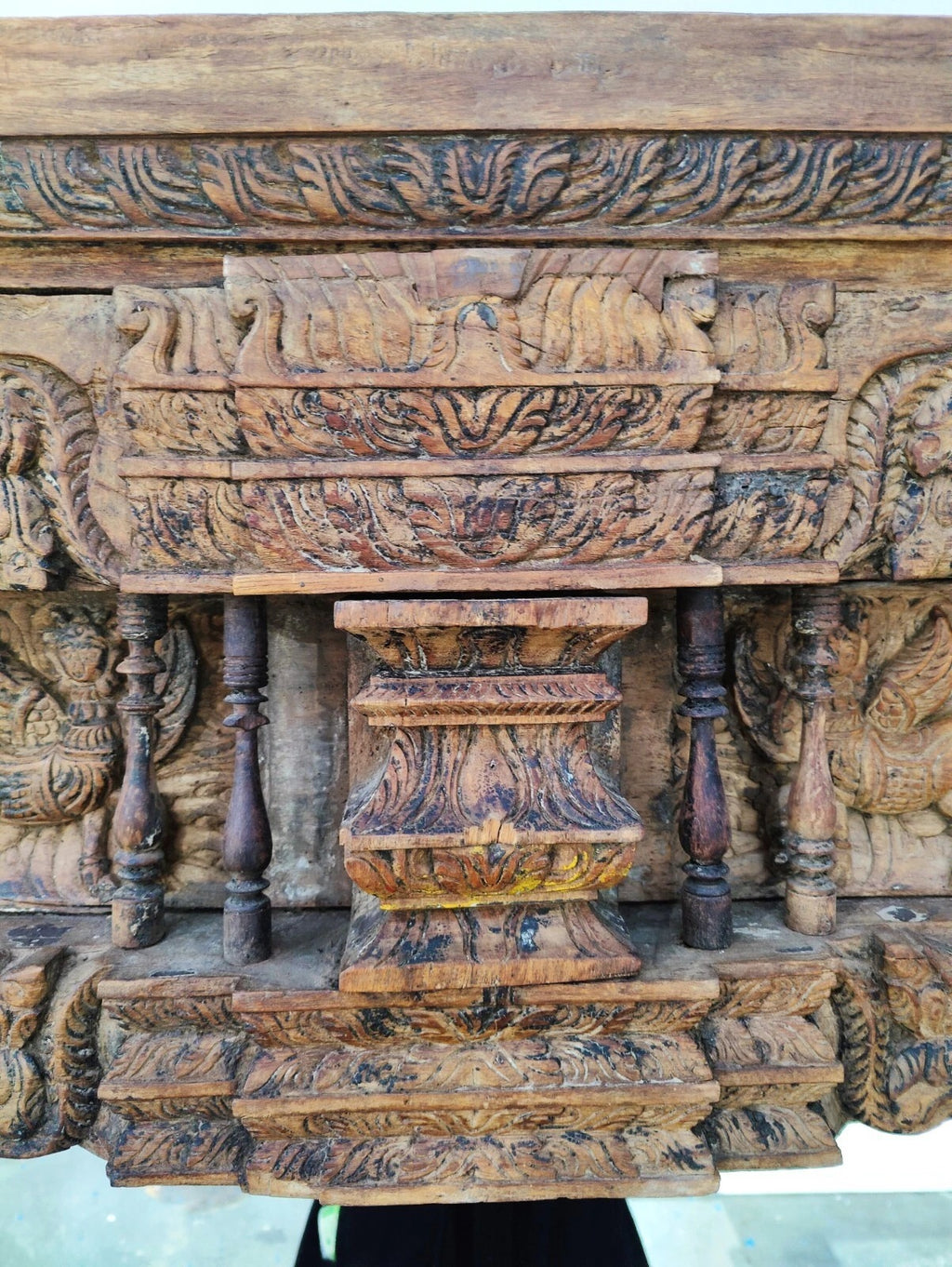 Majestic Heirloom Antique Indian Timber Hand-Carved Mirror | Full-Length Architectural Wall Decor