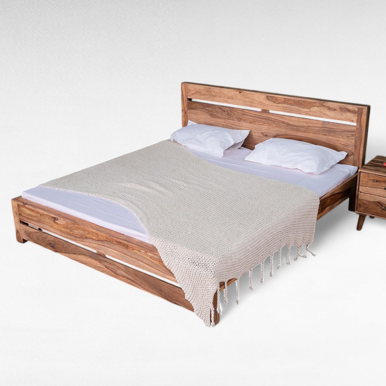 Wooden Strong Bed |king bed|modern beds|bed room set|simple bed|bed frame|wooden bed|king size bed |queen size bed|double bed|king bed,