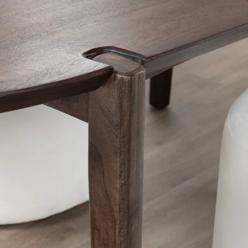 tapered leg dining table