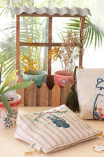 Wooden Hut Planter Holder - J.L.HOME DECOR
