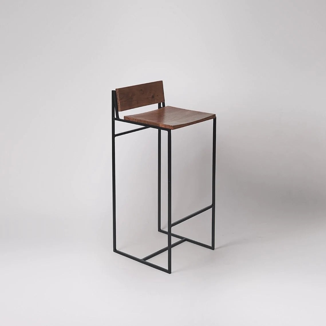 Bar stool made of solid mango wood and iron - J.L.HOME DECOR