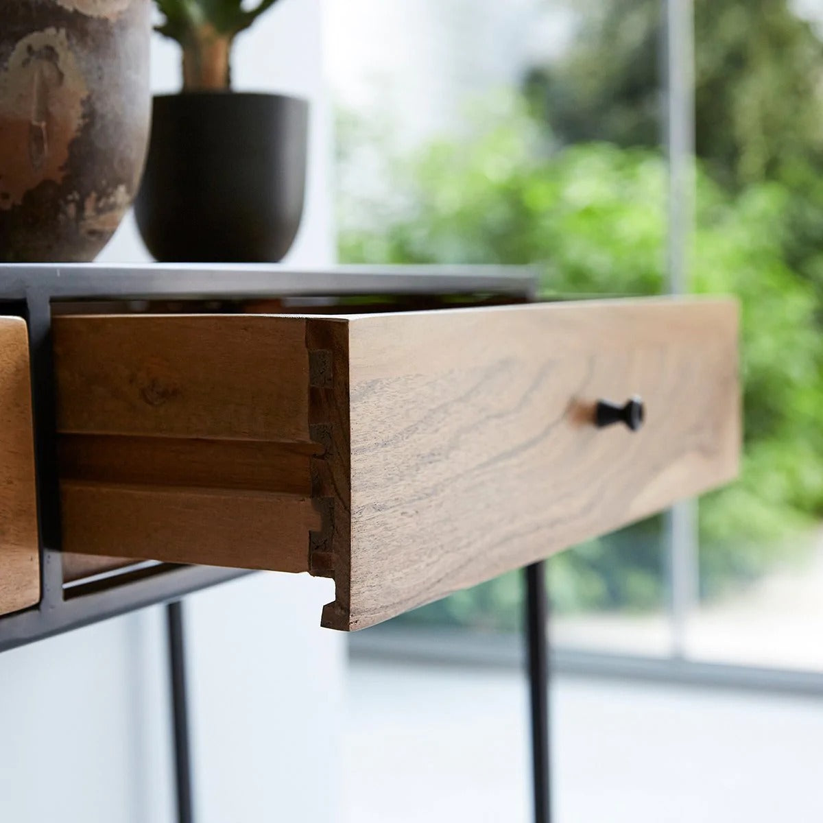 Calypso Console Table - J.L.HOME DECOR